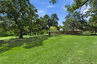 101 Colonial Parkway, Burleson, TX 76028