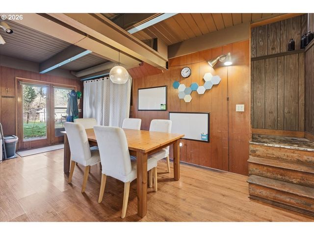 20155 Sw BOONES FERRY Rd, Tualatin, OR 97062