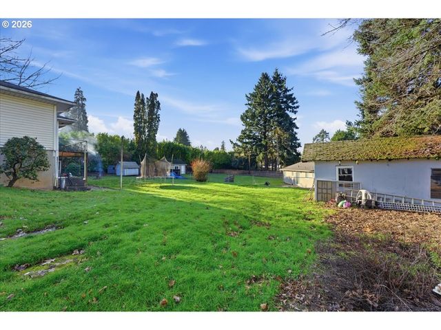20155 Sw BOONES FERRY Rd, Tualatin, OR 97062