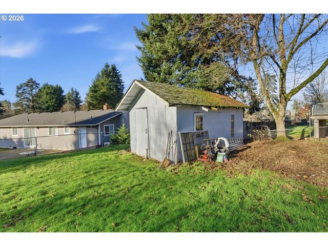 20155 Sw BOONES FERRY Rd, Tualatin, OR 97062
