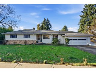 20155 Sw BOONES FERRY Rd, Tualatin, OR 97062