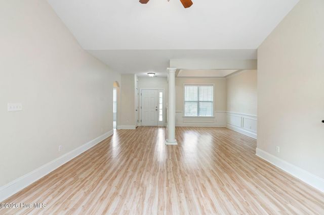 106 Cinema Court, Hampstead, NC 28443