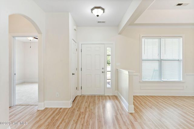 106 Cinema Court, Hampstead, NC 28443
