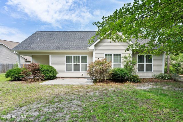 106 Cinema Court, Hampstead, NC 28443