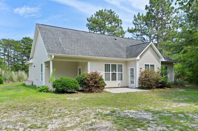 106 Cinema Court, Hampstead, NC 28443