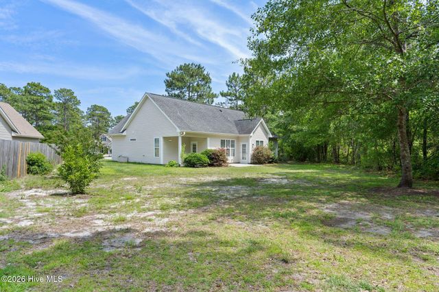 106 Cinema Court, Hampstead, NC 28443