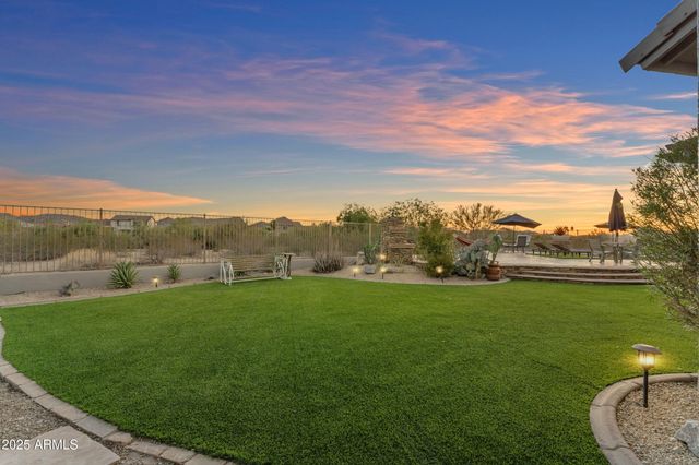18199 W BUCKHORN Drive, Goodyear, AZ 85338