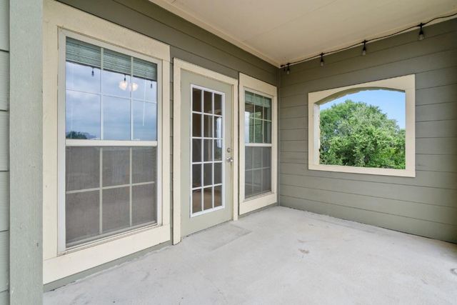 6810 Deatonhill DR 1200, Austin, TX 78745