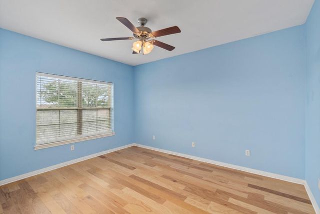 6810 Deatonhill DR 1200, Austin, TX 78745