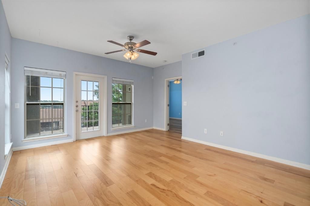 6810 Deatonhill DR 1200, Austin, TX 78745