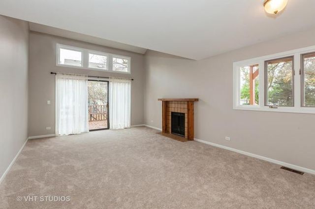 1616 Prestwick Drive, Naperville, IL 60563