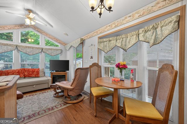107 Riverside Place, Cleveland, GA 30528