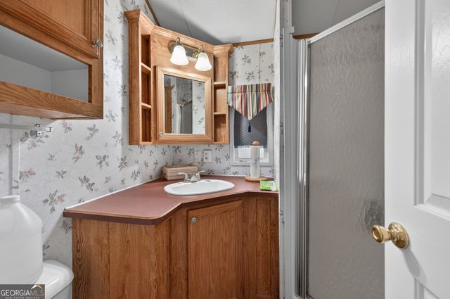 107 Riverside Place, Cleveland, GA 30528