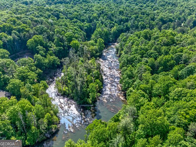 107 Riverside Place, Cleveland, GA 30528