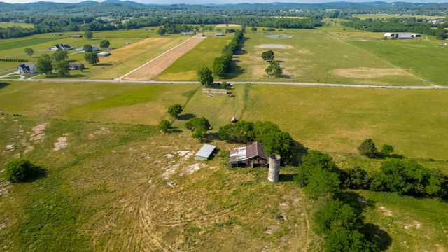 2161 Trousdale Ferry Pike, Lebanon, TN 37087