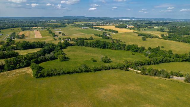 2161 Trousdale Ferry Pike, Lebanon, TN 37087