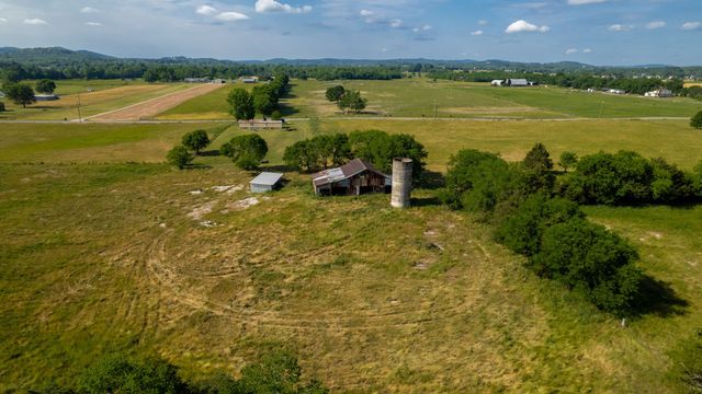 2161 Trousdale Ferry Pike, Lebanon, TN 37087