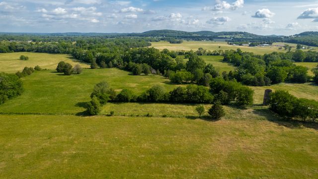 2161 Trousdale Ferry Pike, Lebanon, TN 37087