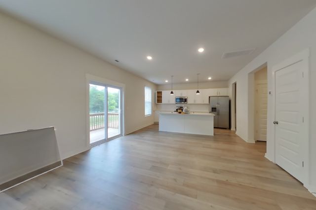 340 Park Glen Dr, Mount Juliet, TN 37122