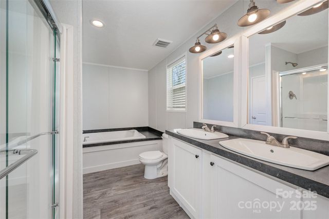 3024 Drake Circle, Shelby, NC 28152