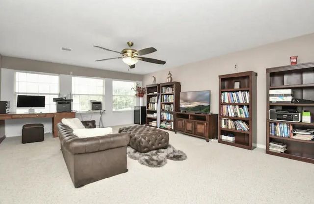 5526 Darschelle Drive, Houston, TX 77069