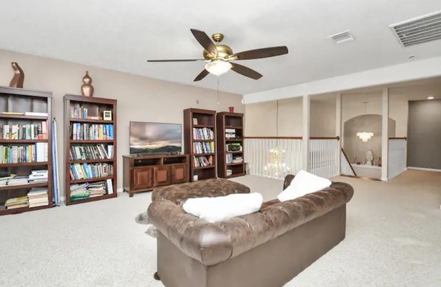 5526 Darschelle Drive, Houston, TX 77069