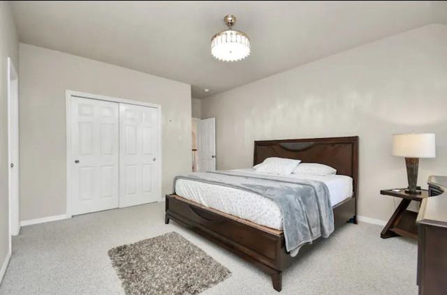 5526 Darschelle Drive, Houston, TX 77069