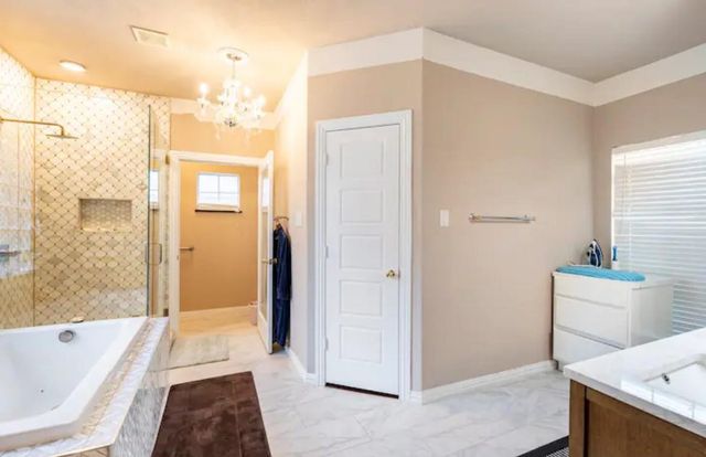 5526 Darschelle Drive, Houston, TX 77069