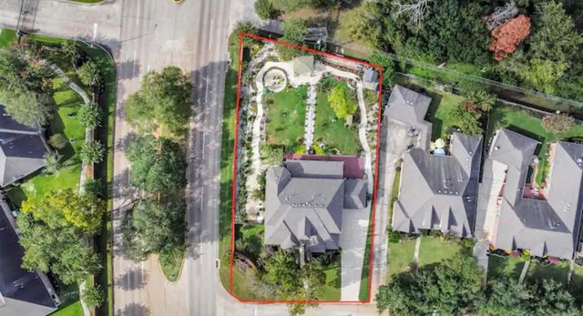 5526 Darschelle Drive, Houston, TX 77069
