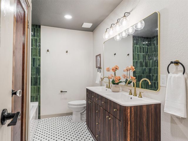 9800 North County, Frisco, TX 75033
