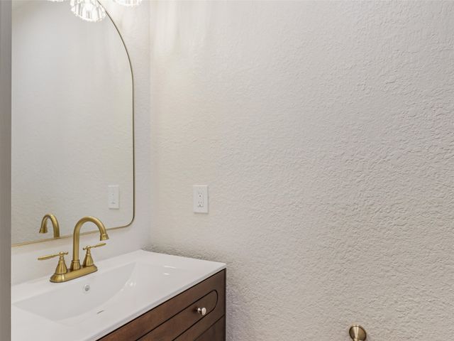 9800 North County, Frisco, TX 75033
