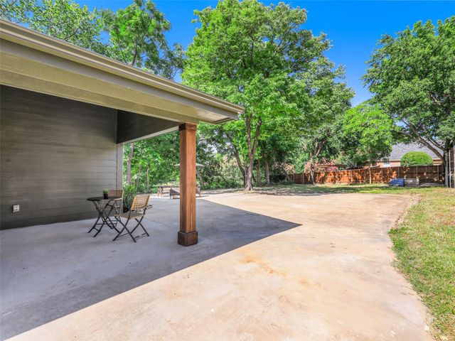 9800 North County, Frisco, TX 75033