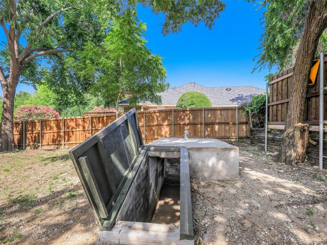 9800 North County, Frisco, TX 75033