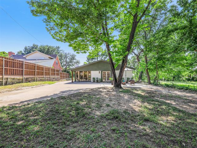 9800 North County, Frisco, TX 75033