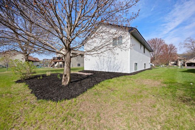 735 Harrison Drive, Big Lake, MN 55309