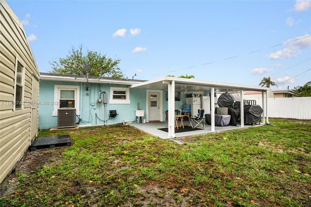 2810 NE 11th Ter, Pompano Beach, FL 33064