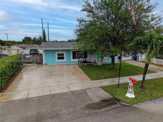 2810 NE 11th Ter, Pompano Beach, FL 33064