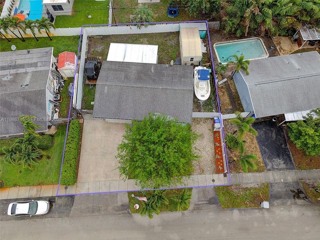 2810 NE 11th Ter, Pompano Beach, FL 33064