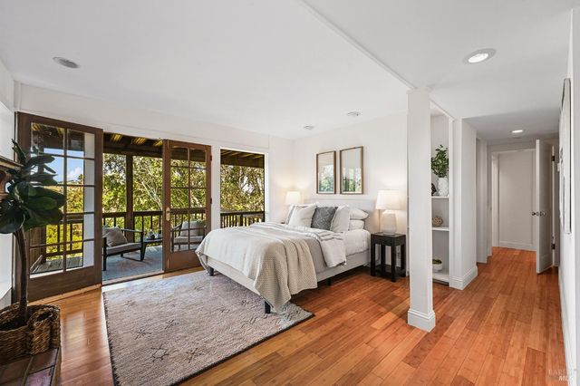 37 Manzanita Rd, Fairfax, CA 94930