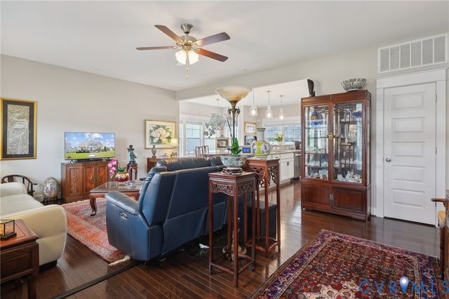 9509 Simpson Bay Dr, Mechanicsville, VA 23116