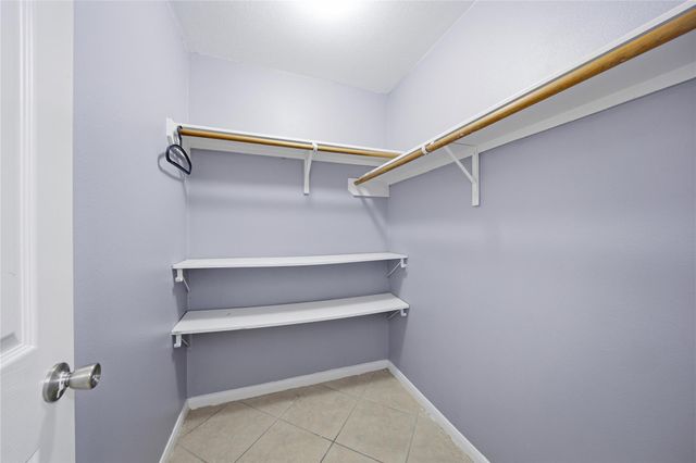 6906 Rambling Brook Lane, Richmond, TX 77469