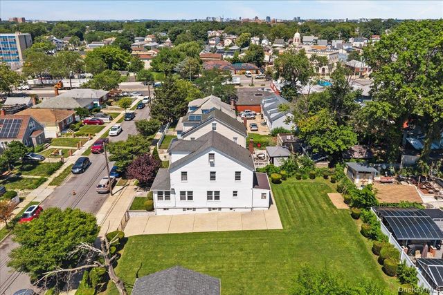 216-21 132ND Avenue, Laurelton, NY 11413