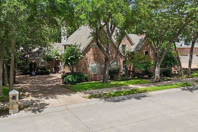 706 Wentwood Drive, Southlake, TX 76092