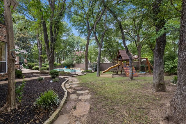 706 Wentwood Drive, Southlake, TX 76092