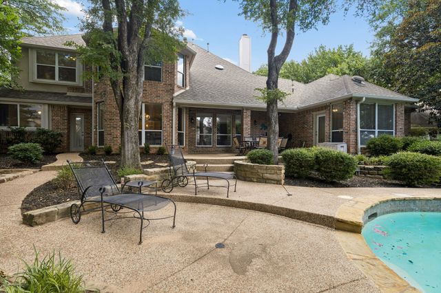 706 Wentwood Drive, Southlake, TX 76092