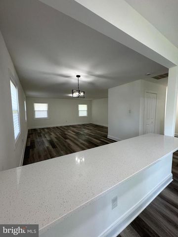 3404 MORLOCK LN, Bowie, MD 20715