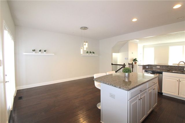 470 Fairmont Dr, Marshall, PA 15090