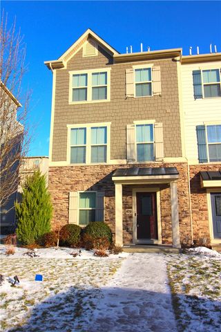 470 Fairmont Dr, Marshall, PA 15090