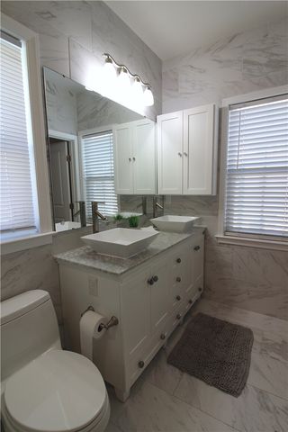 470 Fairmont Dr, Marshall, PA 15090