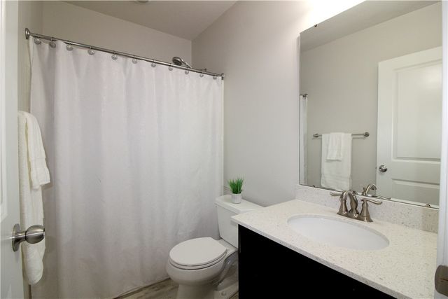 470 Fairmont Dr, Marshall, PA 15090